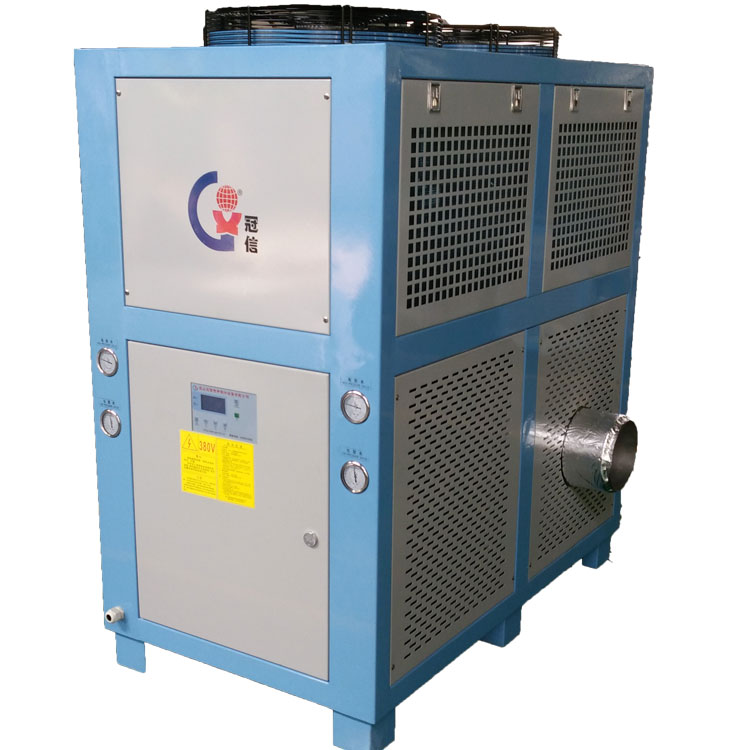 风冷式冷水机的冷却塔操作步骤是怎样的？